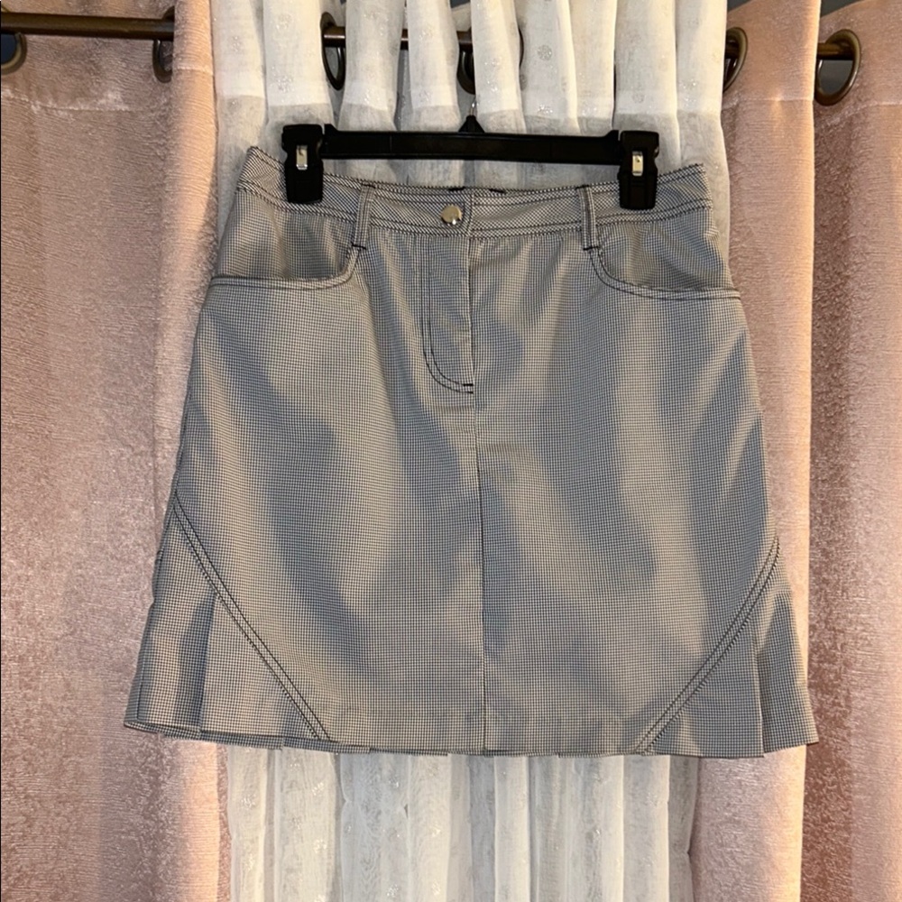 N’vo Size 4 Golf Skort